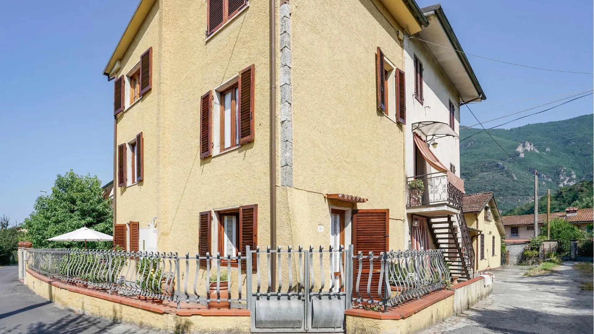 Holiday home Gorgeous Home In Camaiore With Kitchen Italy